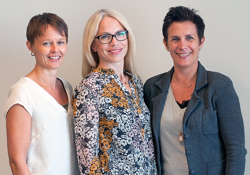 Vi som jobbar på barn- och ungdomshälsan:  Maria Heiver, psykolog och enhetschef, Åsa Pettersson, kurator, och Linda Oksanen, specialistsjuksköterska.